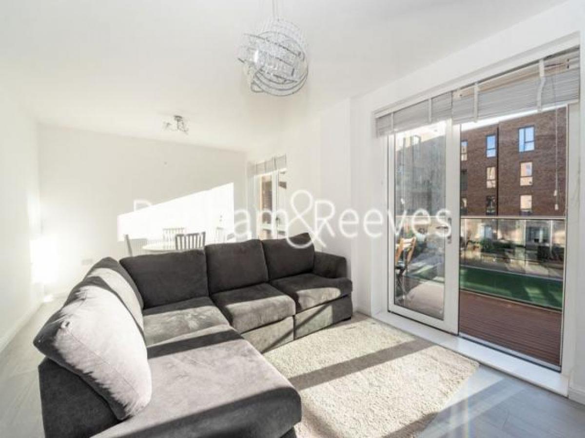 Picture of Apartment For Rent in Edgware, Greater London, United Kingdom