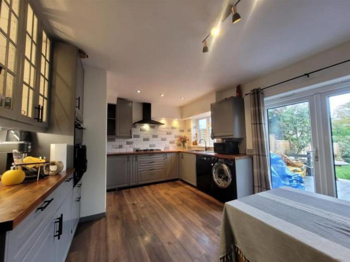 Picture of Home For Rent in Twickenham, Greater London, United Kingdom