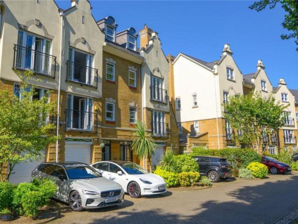 Picture of Home For Rent in Richmond, Greater London, United Kingdom