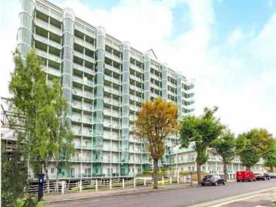 Apartment For Rent in Enfield, United Kingdom