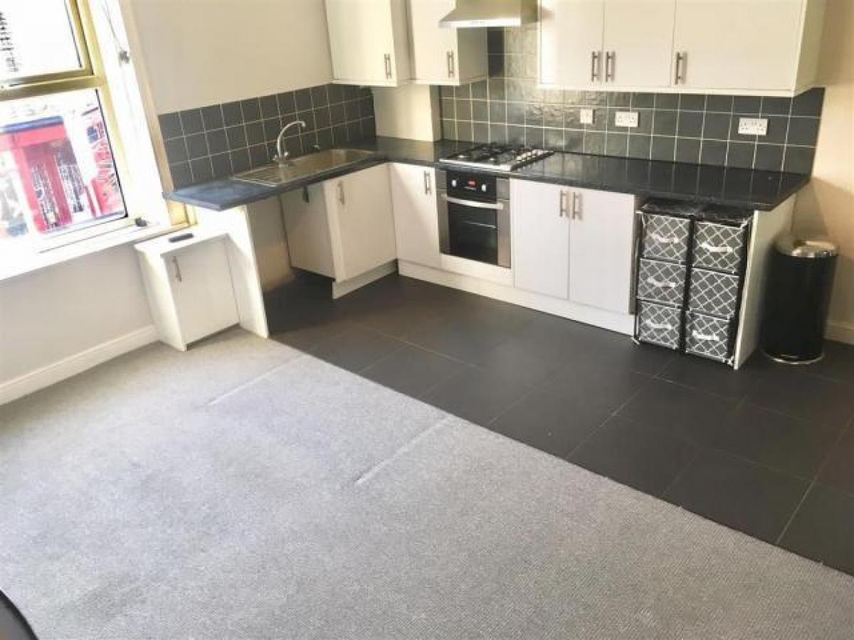 Picture of Apartment For Rent in Elland, West Yorkshire, United Kingdom