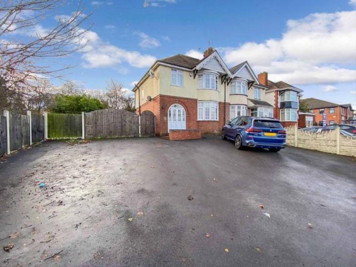 Picture of Home For Rent in Dudley, West Midlands, United Kingdom