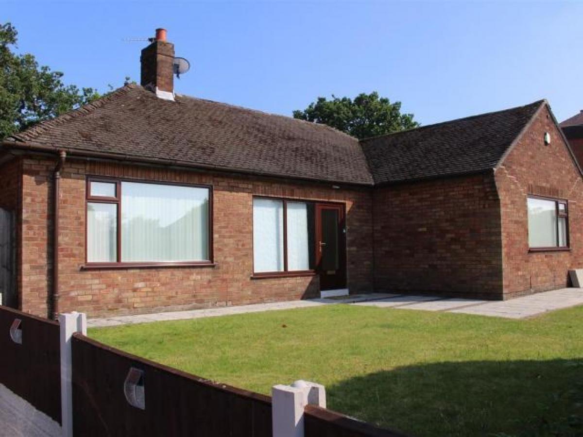 Picture of Bungalow For Rent in Prescot, Merseyside, United Kingdom