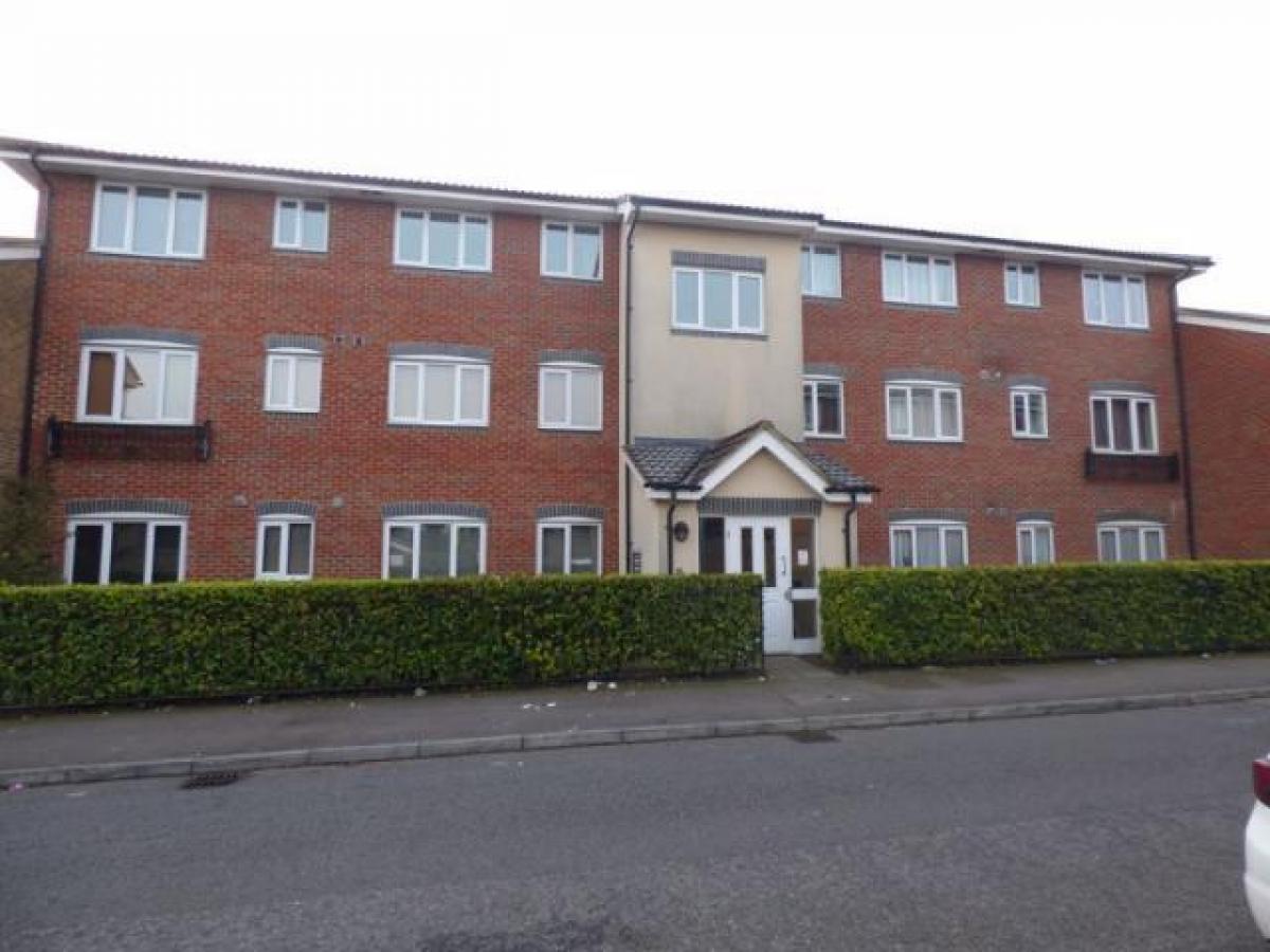 Picture of Apartment For Rent in Dunstable, Bedfordshire, United Kingdom