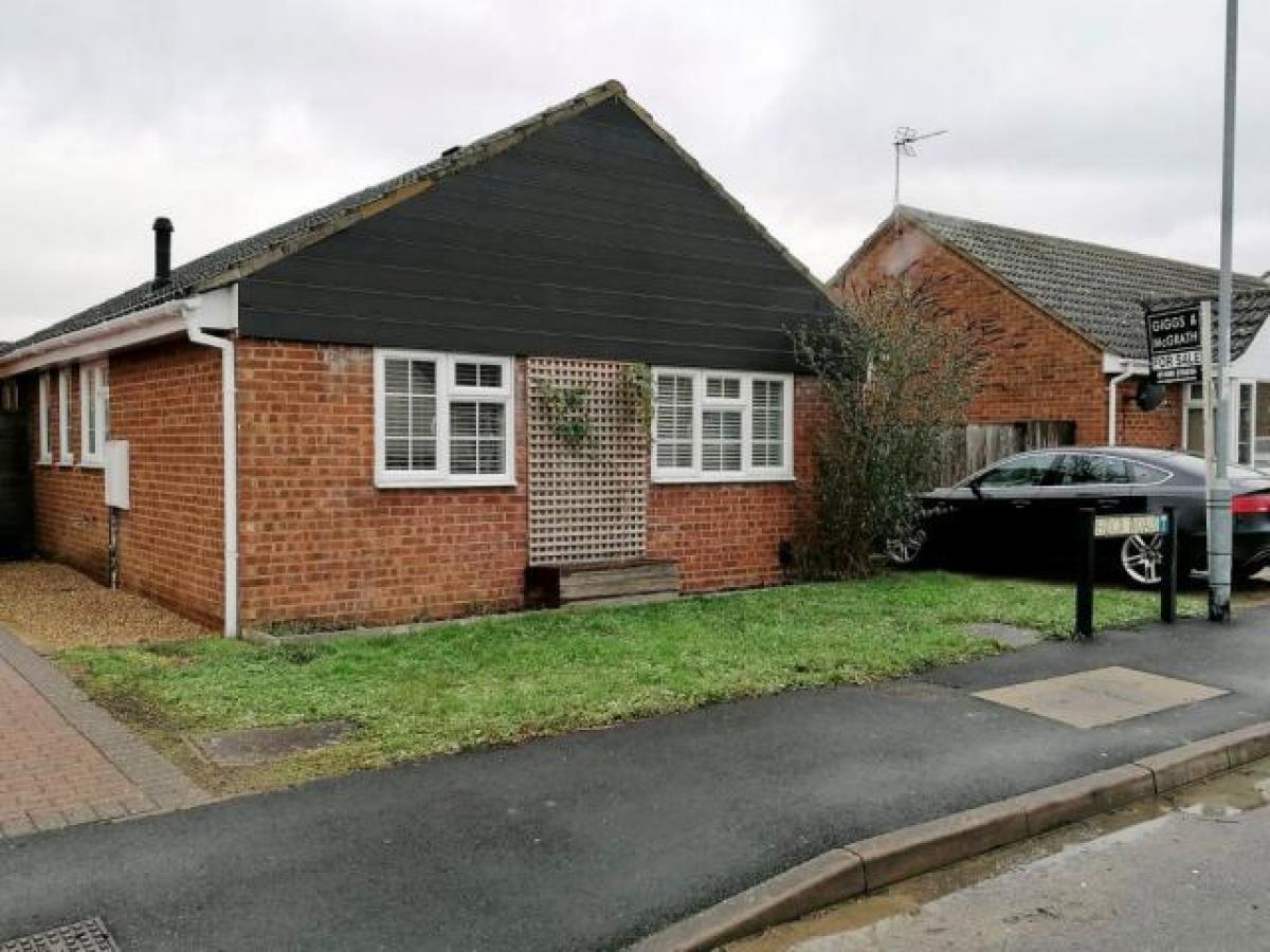 Picture of Bungalow For Rent in Huntingdon, Cambridgeshire, United Kingdom