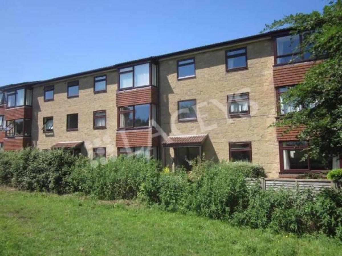 Picture of Apartment For Rent in Yeovil, Somerset, United Kingdom