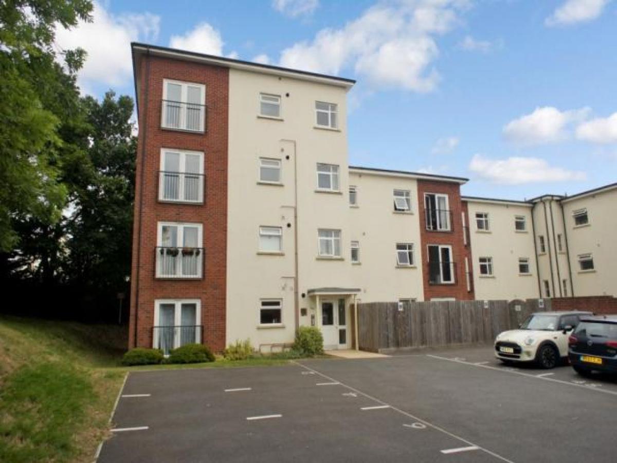 Picture of Apartment For Rent in Exeter, Devon, United Kingdom