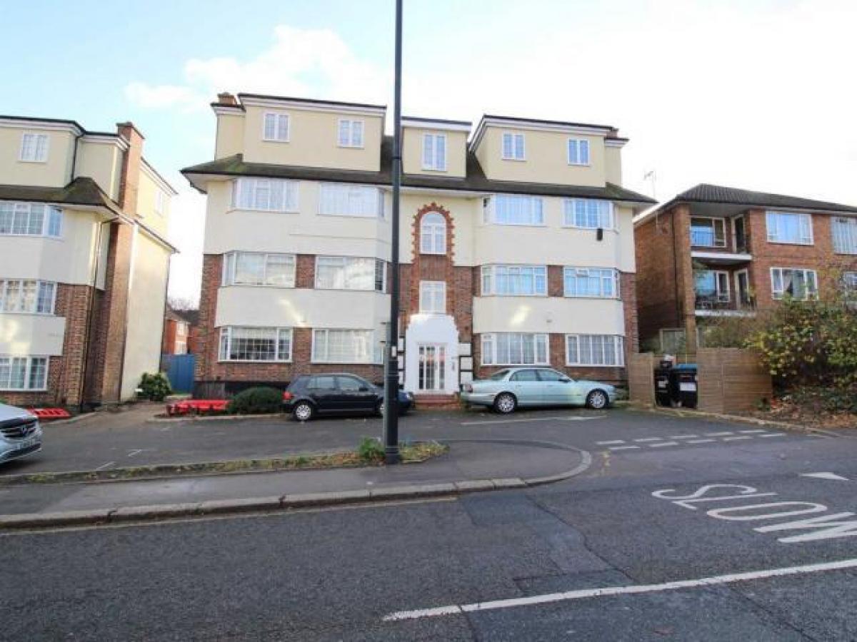 Picture of Apartment For Rent in Enfield, Greater London, United Kingdom