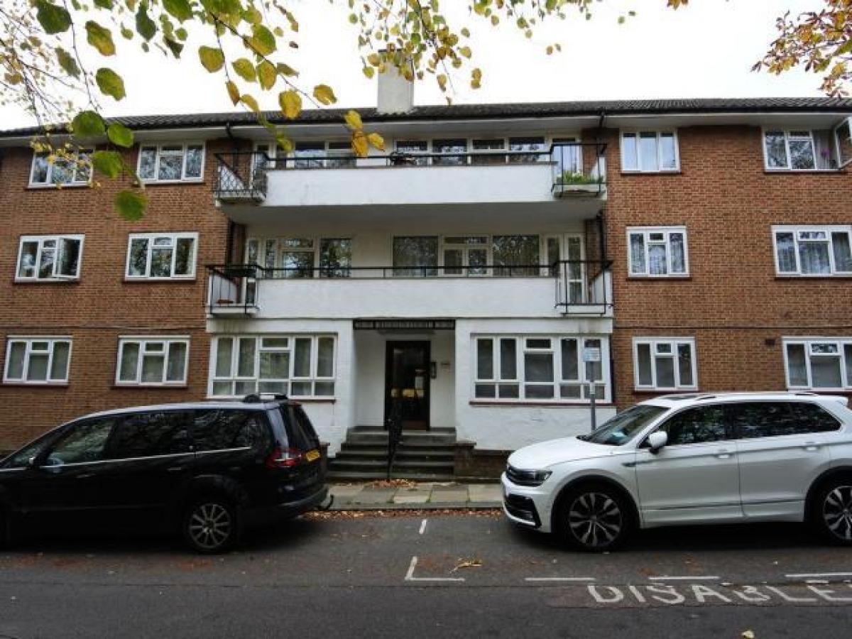 Picture of Apartment For Rent in Edgware, Greater London, United Kingdom