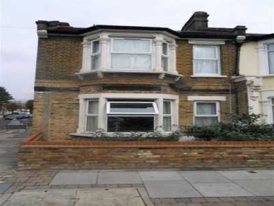 Apartment For Rent in Enfield, United Kingdom