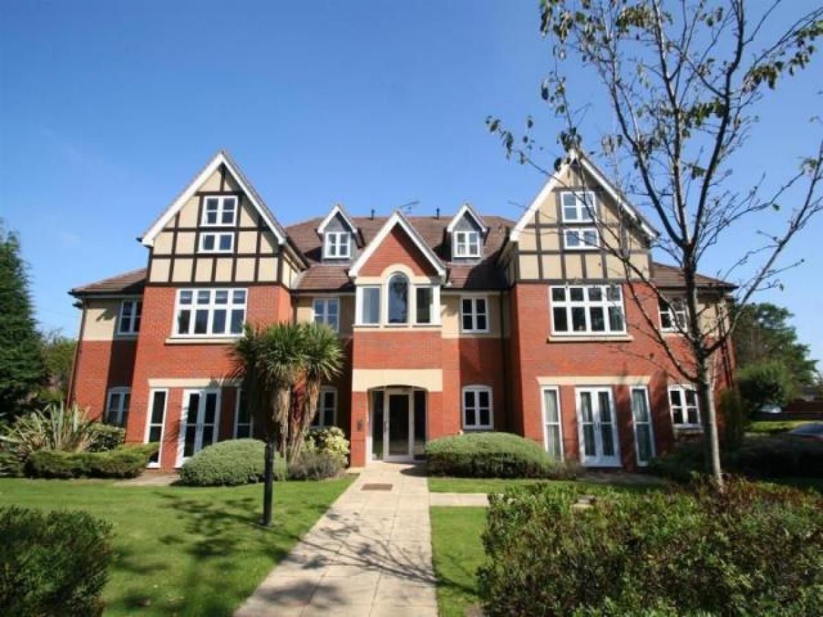 Picture of Apartment For Rent in Solihull, West Midlands, United Kingdom