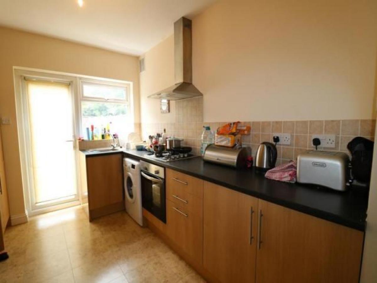 Picture of Apartment For Rent in Enfield, Greater London, United Kingdom