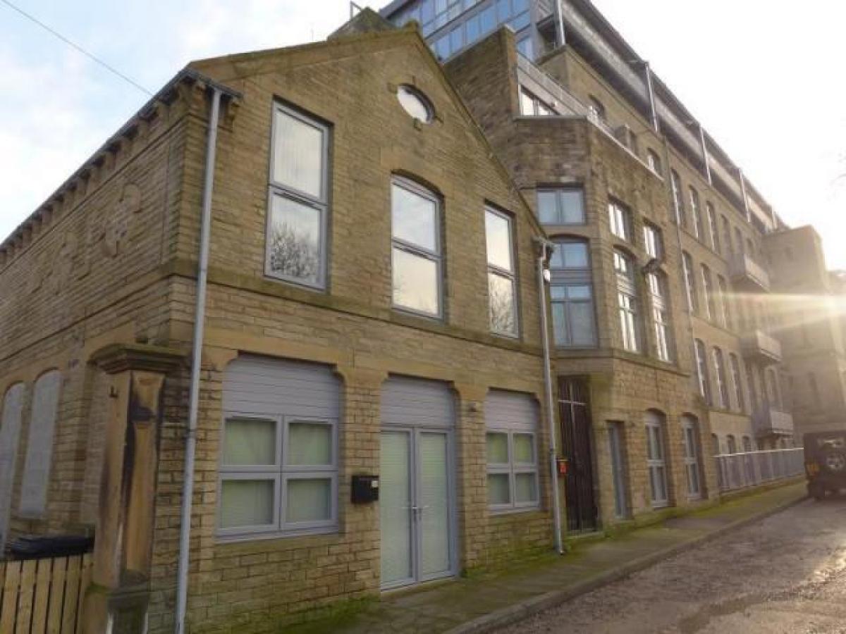 Picture of Apartment For Rent in Elland, West Yorkshire, United Kingdom