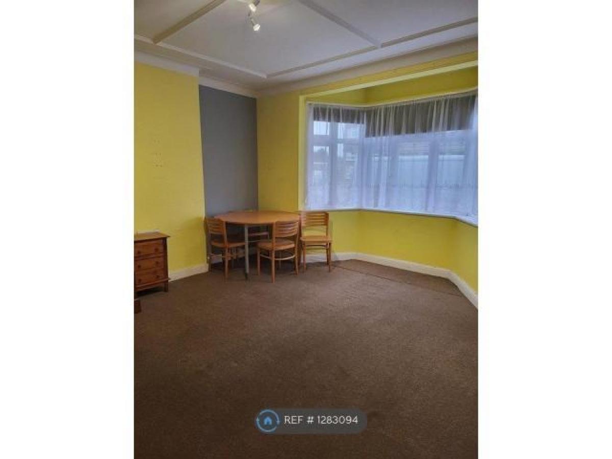 Picture of Apartment For Rent in Edgware, Greater London, United Kingdom