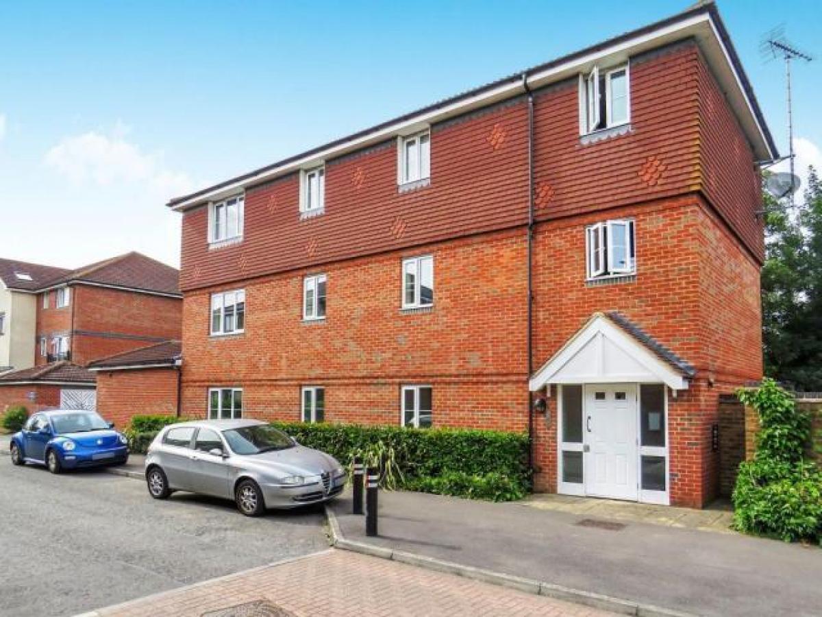 Picture of Apartment For Rent in Dunstable, Bedfordshire, United Kingdom