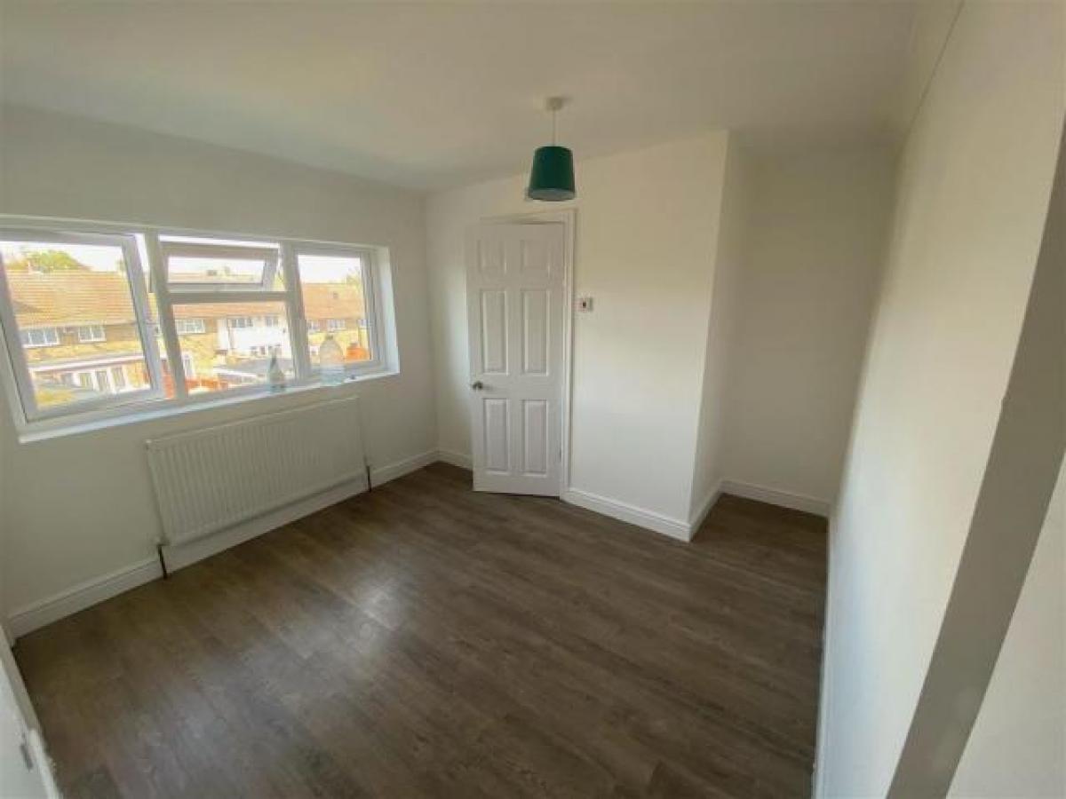 Picture of Apartment For Rent in Basildon, Essex, United Kingdom