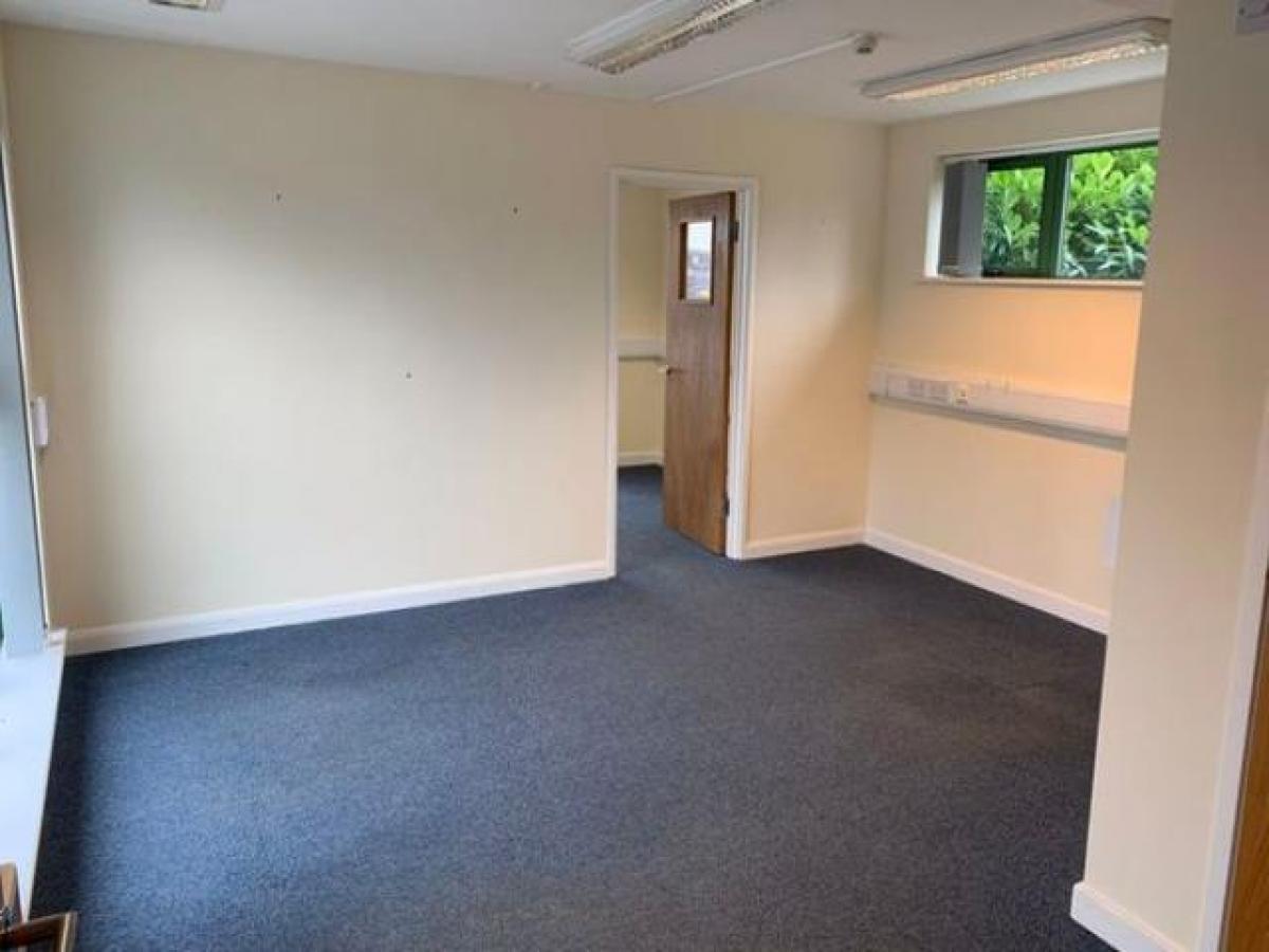 Picture of Office For Rent in Wotton under Edge, Gloucestershire, United Kingdom