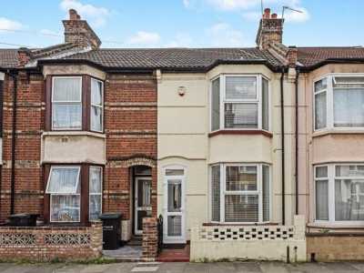 Home For Rent in Gravesend, United Kingdom