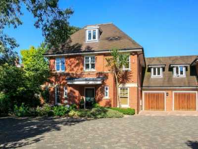 Home For Rent in Twickenham, United Kingdom