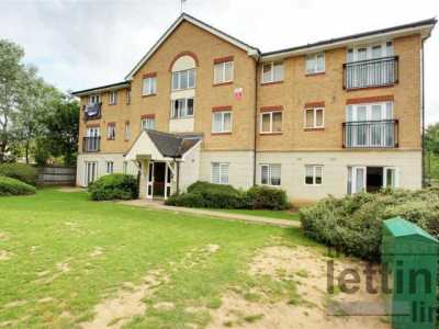 Apartment For Rent in Enfield, United Kingdom