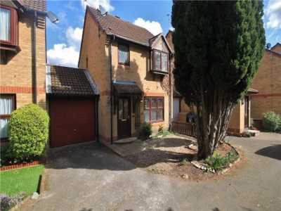 Home For Rent in Woking, United Kingdom