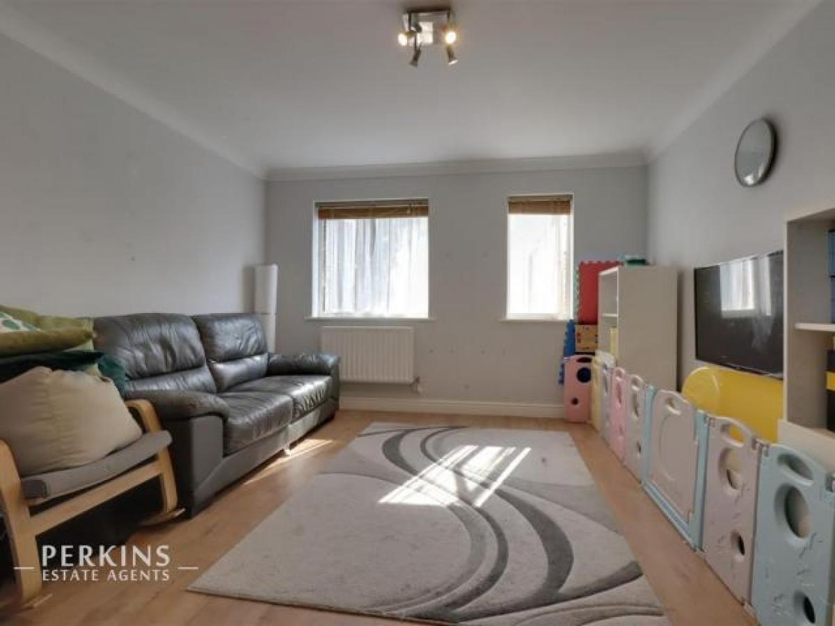 Picture of Apartment For Rent in Harrow, Greater London, United Kingdom