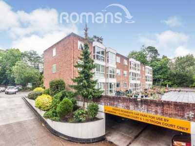 Apartment For Rent in Ascot, United Kingdom