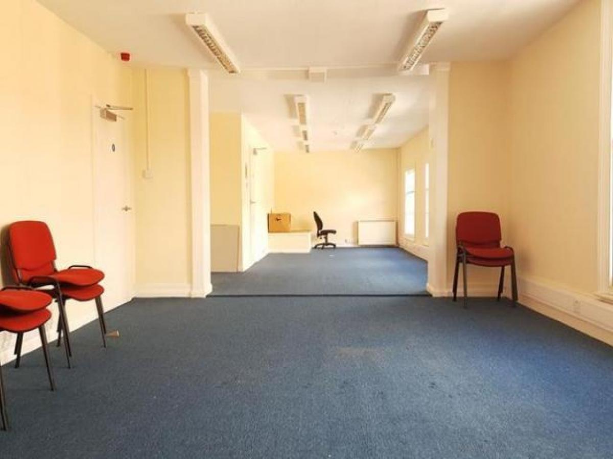 Picture of Office For Rent in Grimsby, Lincolnshire, United Kingdom