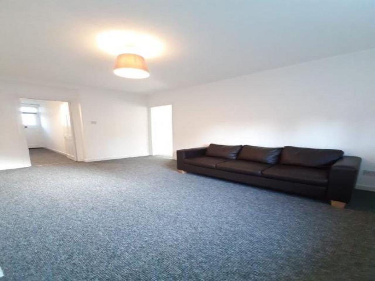 Picture of Apartment For Rent in Harrow, Greater London, United Kingdom