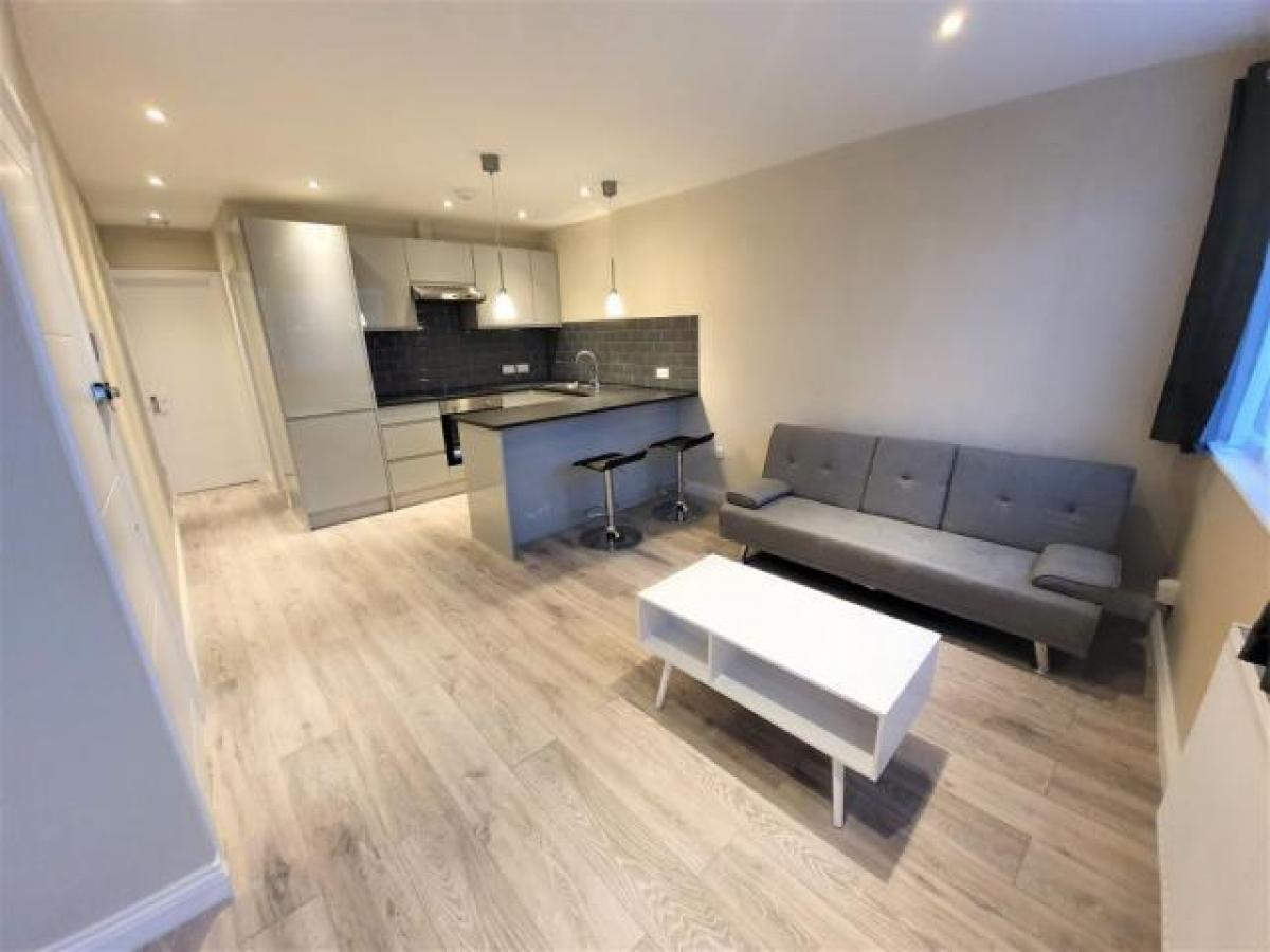 Picture of Apartment For Rent in Dunstable, Bedfordshire, United Kingdom