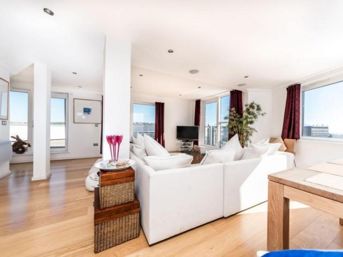 Picture of Apartment For Rent in Brighton, East Sussex, United Kingdom