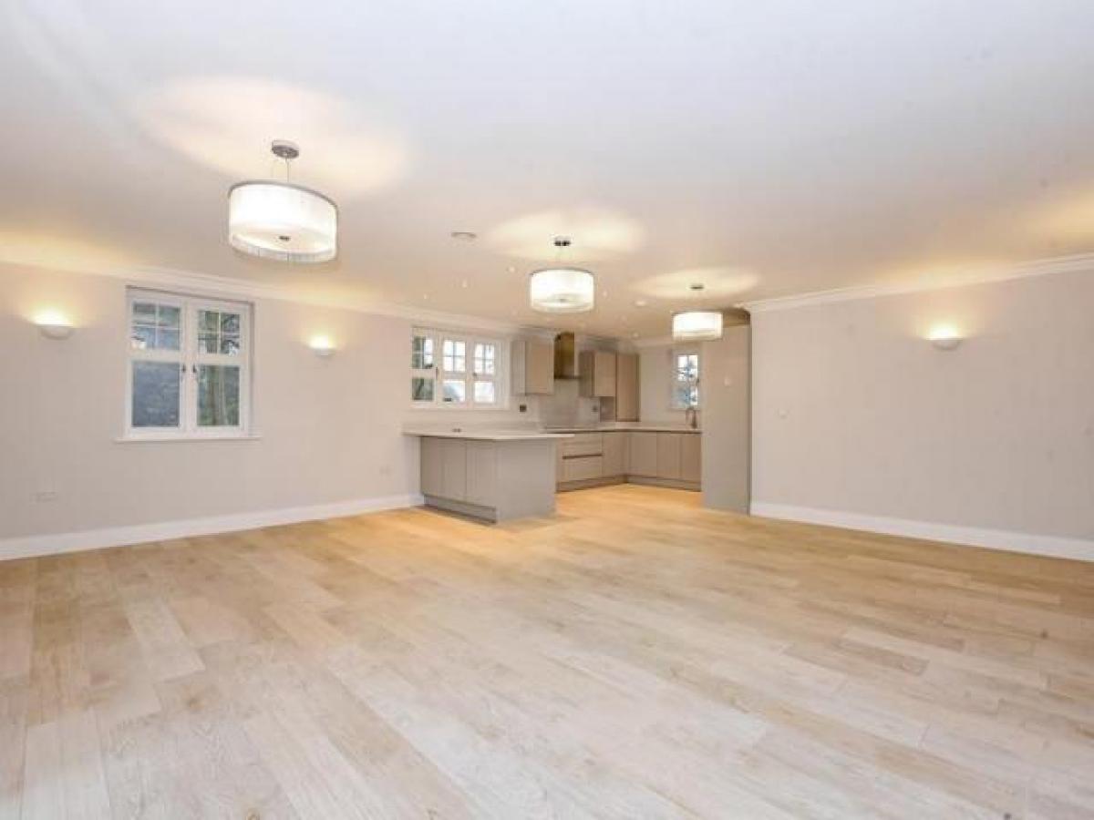 Picture of Apartment For Rent in Ascot, Berkshire, United Kingdom