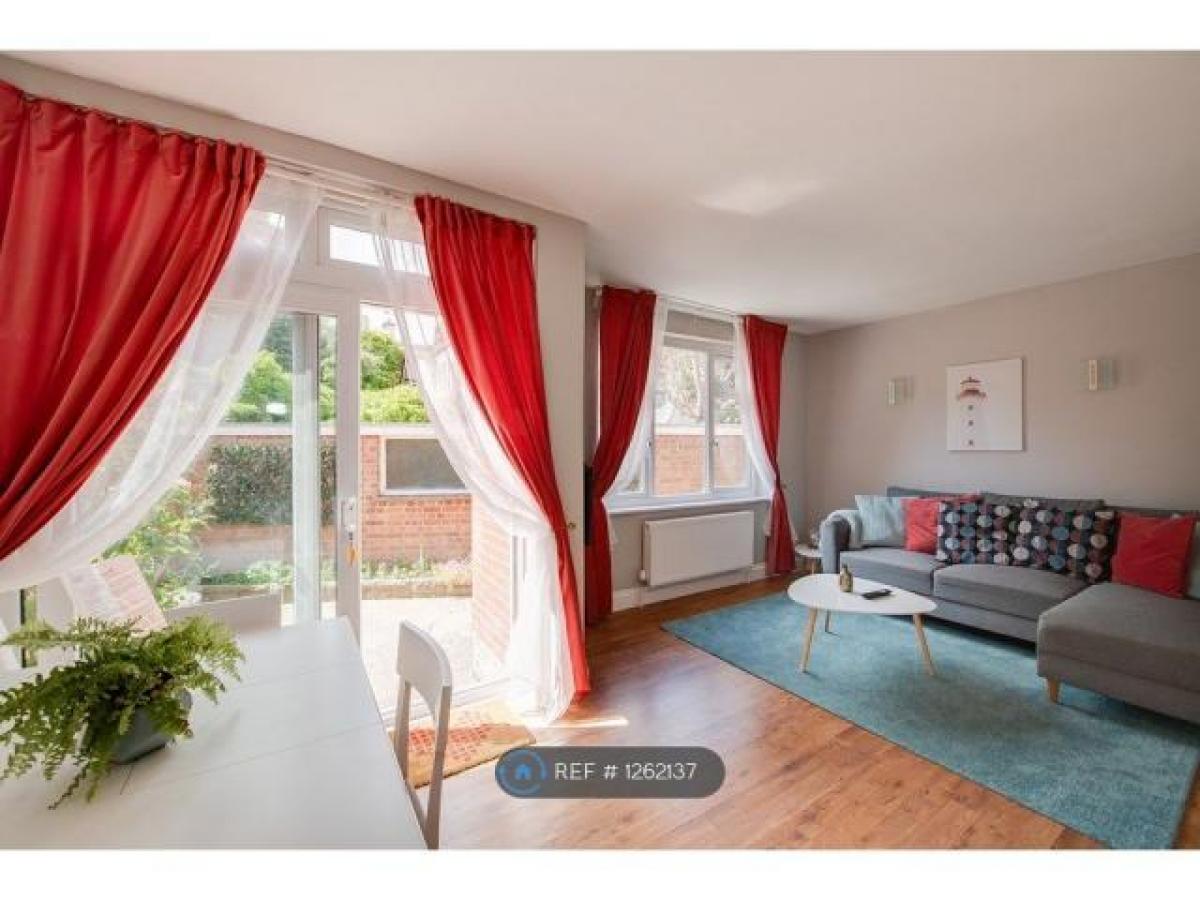 Picture of Apartment For Rent in Southsea, Hampshire, United Kingdom