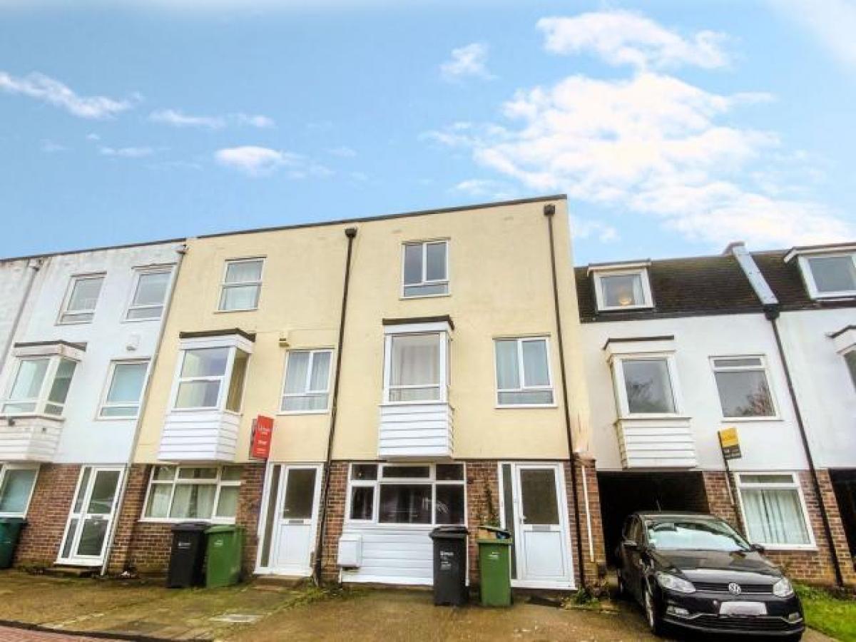 Picture of Home For Rent in Southsea, Hampshire, United Kingdom