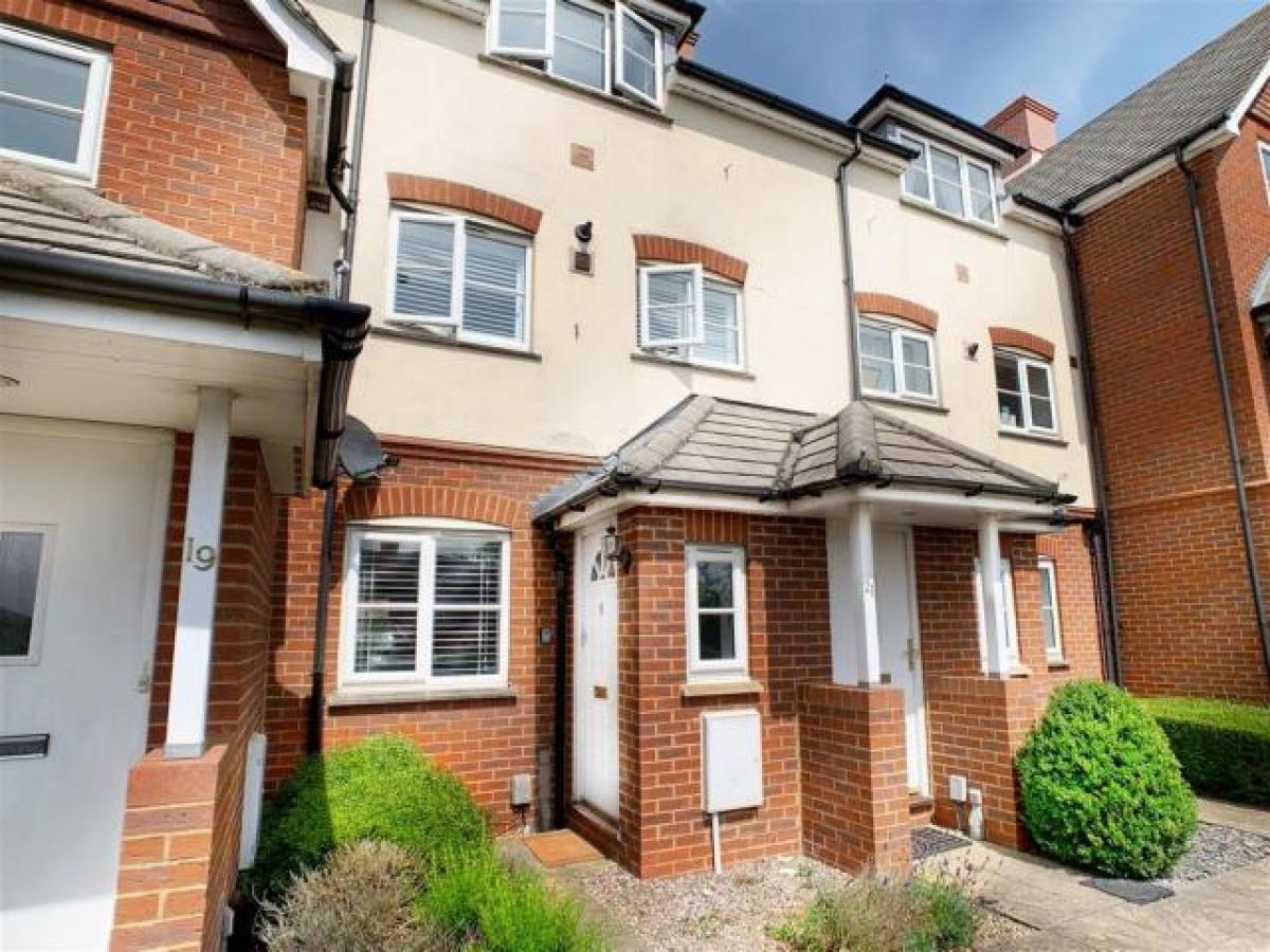 Picture of Apartment For Rent in Wokingham, Berkshire, United Kingdom