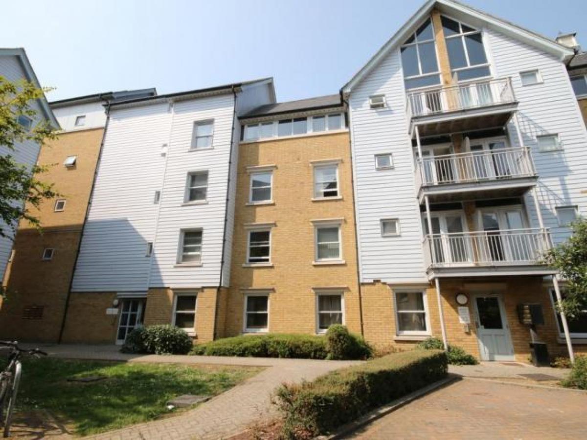 Picture of Apartment For Rent in Canterbury, Kent, United Kingdom