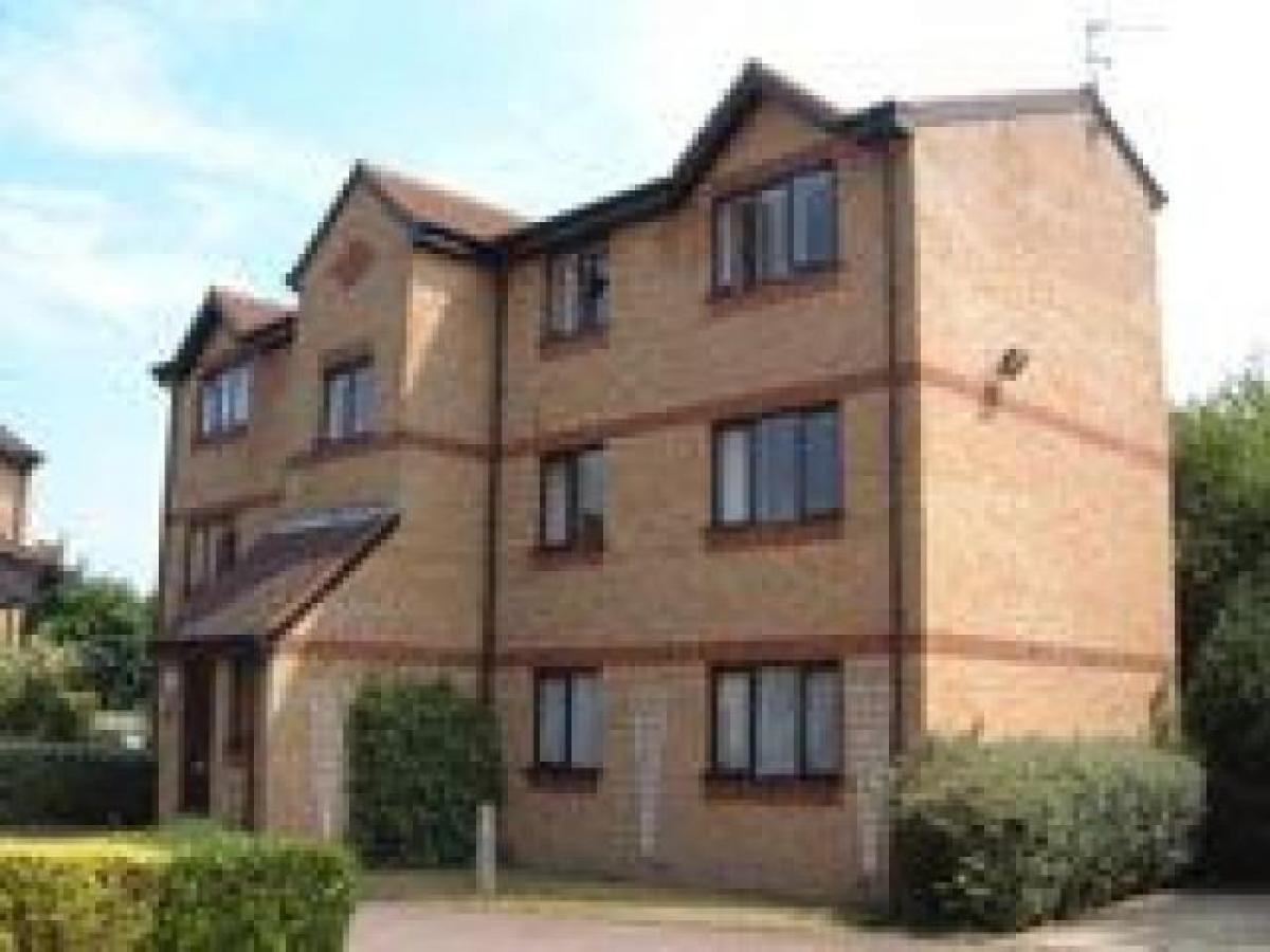 Picture of Apartment For Rent in Watford, Hertfordshire, United Kingdom