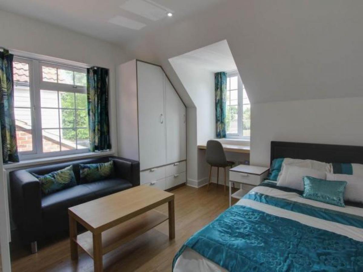 Picture of Apartment For Rent in Canterbury, Kent, United Kingdom