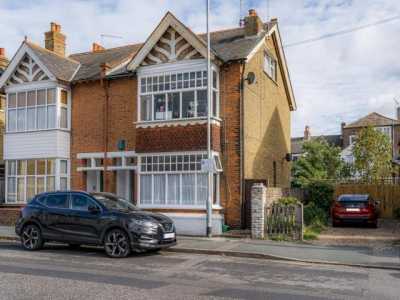 Apartment For Rent in Herne Bay, United Kingdom