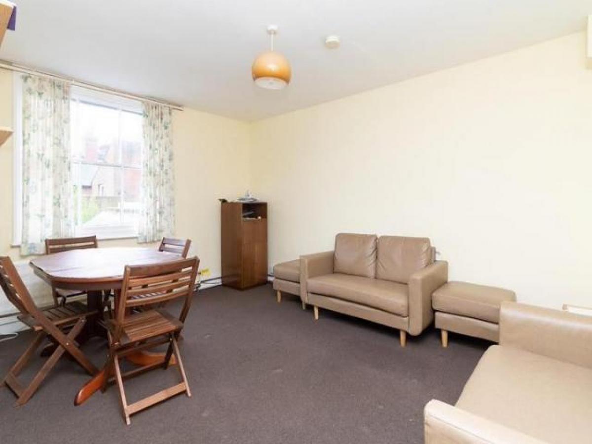 Picture of Apartment For Rent in Canterbury, Kent, United Kingdom