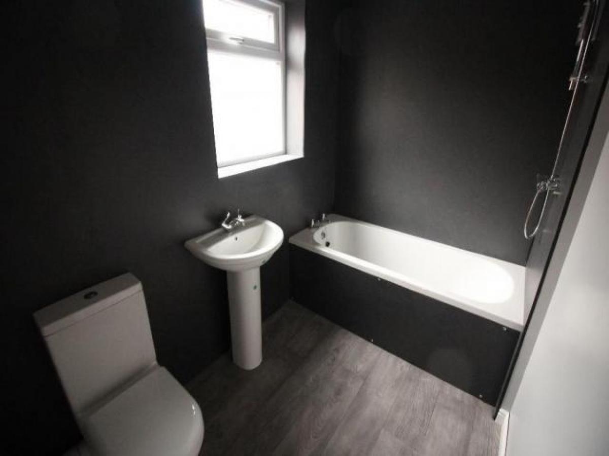 Picture of Apartment For Rent in Newcastle upon Tyne, Tyne and Wear, United Kingdom