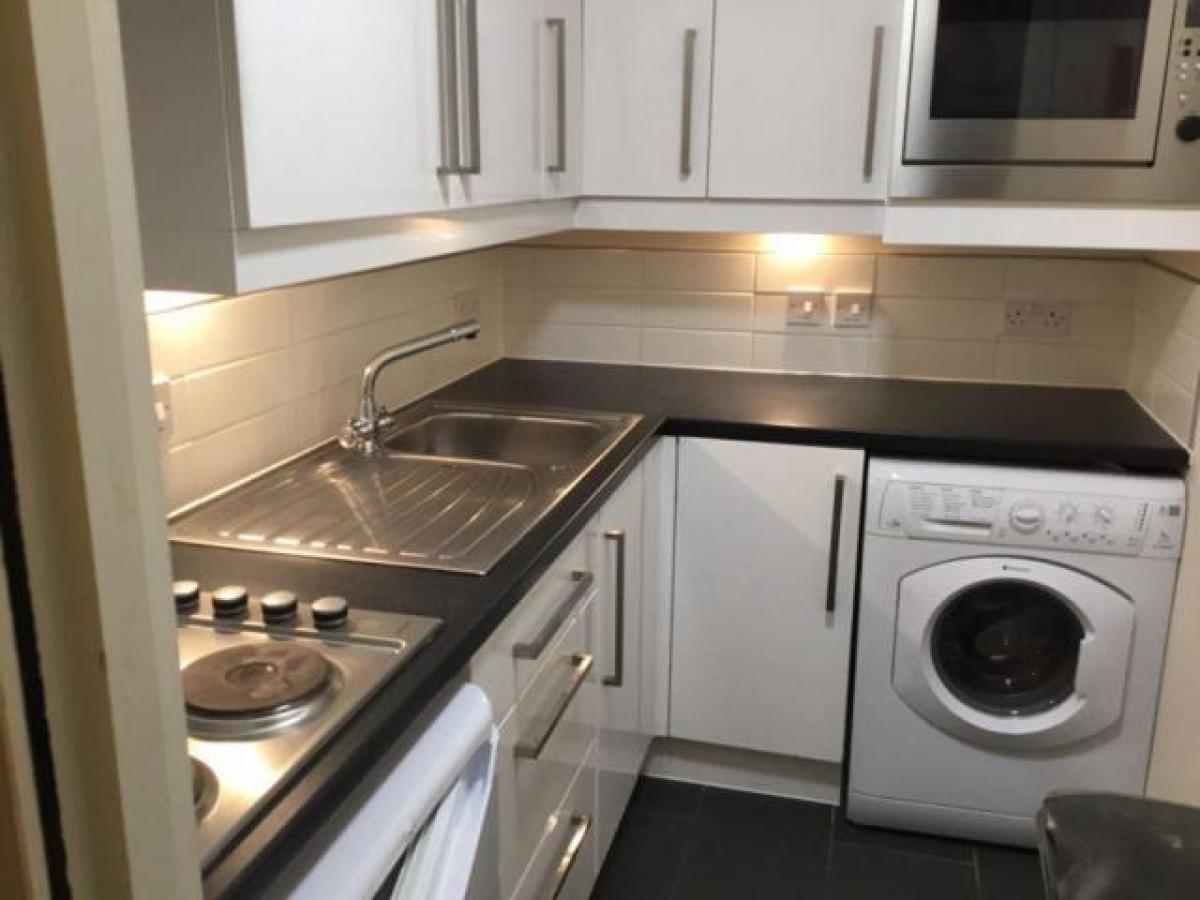 Picture of Apartment For Rent in Canterbury, Kent, United Kingdom