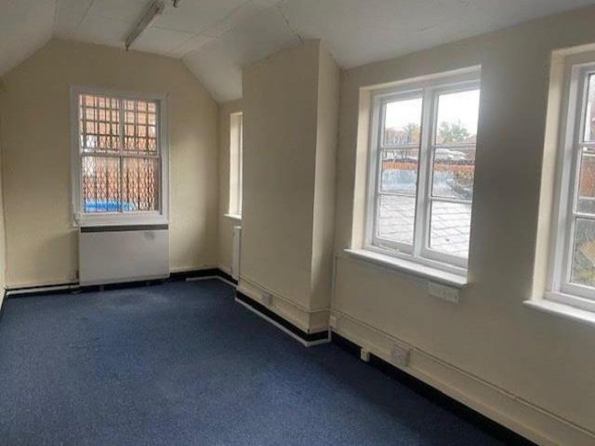 Picture of Office For Rent in Princes Risborough, Buckinghamshire, United Kingdom