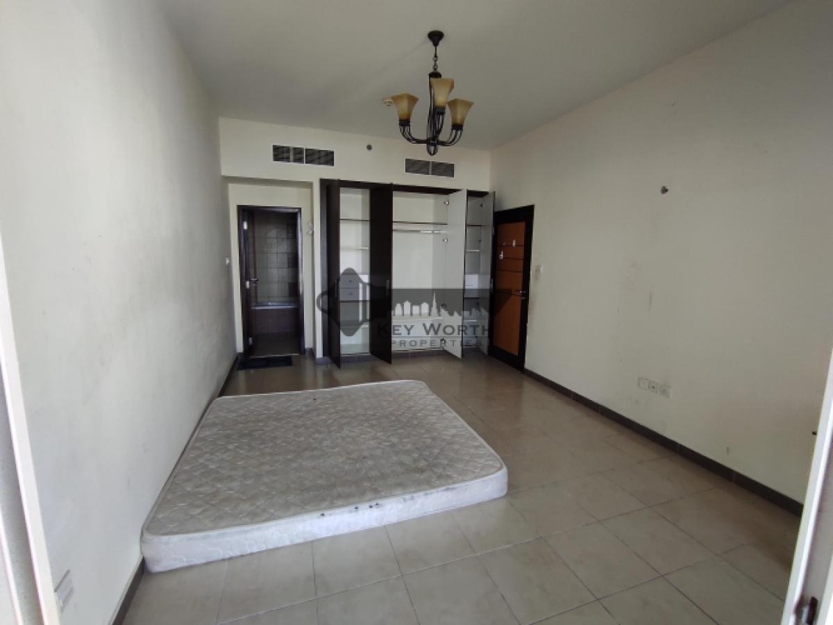 Picture of Apartment For Rent in International City, Dubai, United Arab Emirates