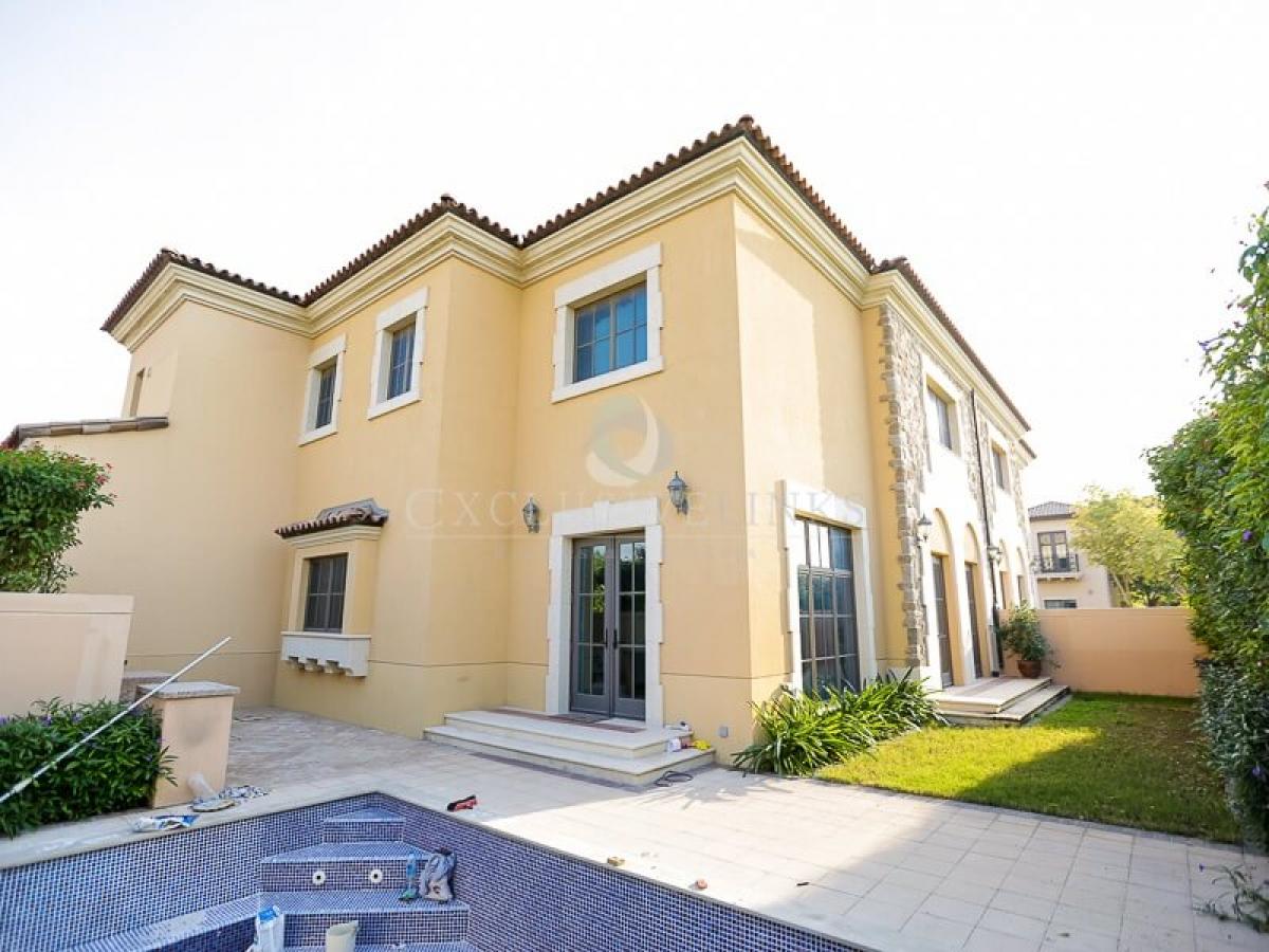 Picture of Villa For Rent in Jumeirah Golf Estates, Dubai, United Arab Emirates