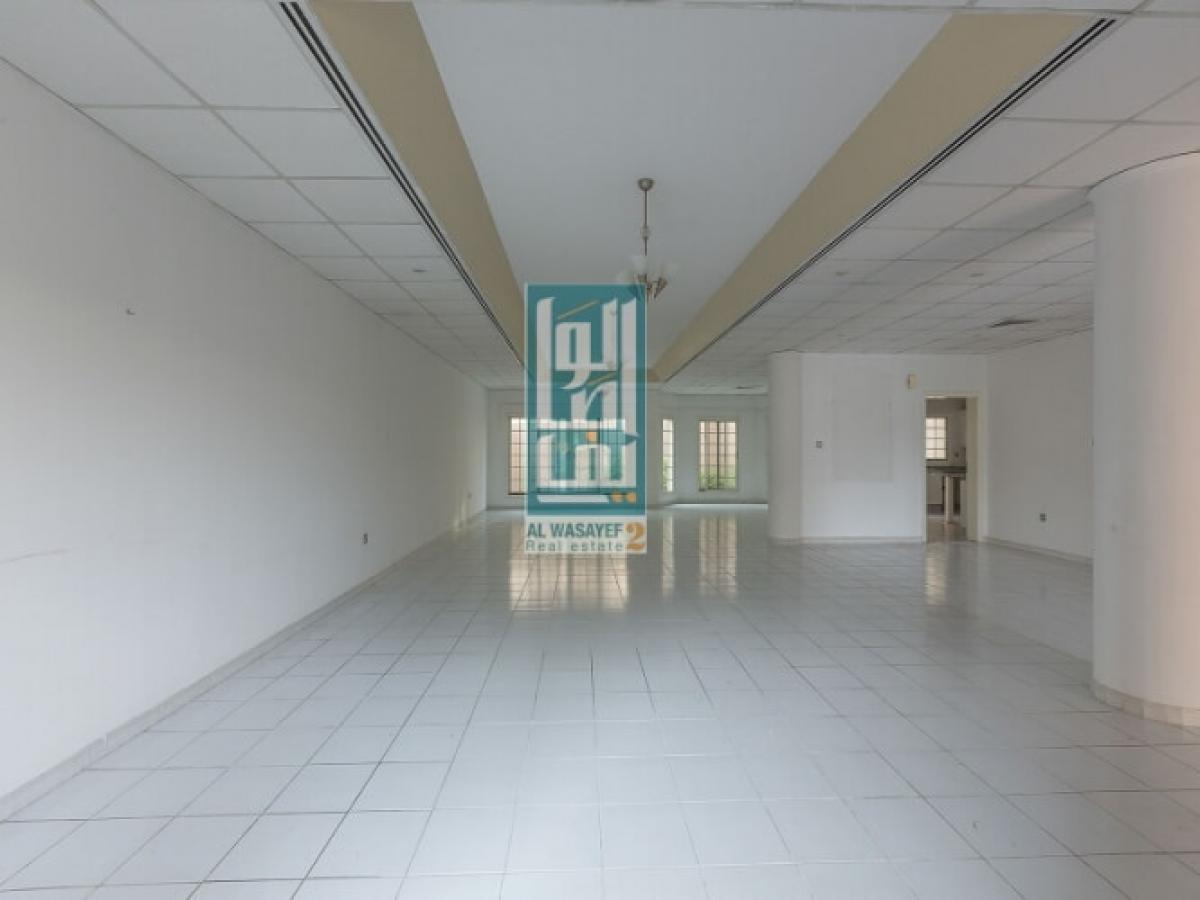 Picture of Villa For Rent in Al Manara, Dubai, United Arab Emirates