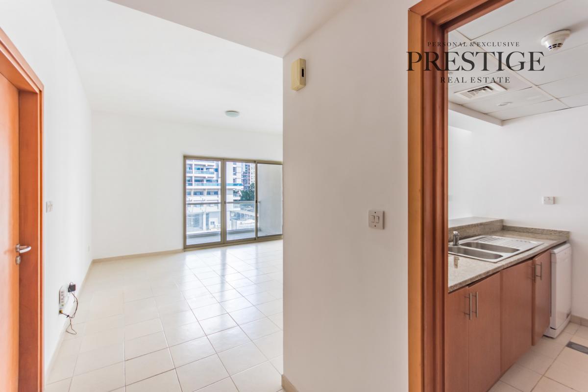 Picture of Apartment For Rent in Greens, Dubai, United Arab Emirates