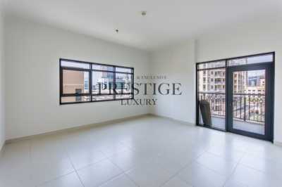 Apartment For Rent in Greens, United Arab Emirates