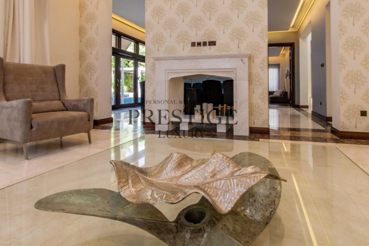 Picture of Villa For Sale in Al Barari, Dubai, United Arab Emirates