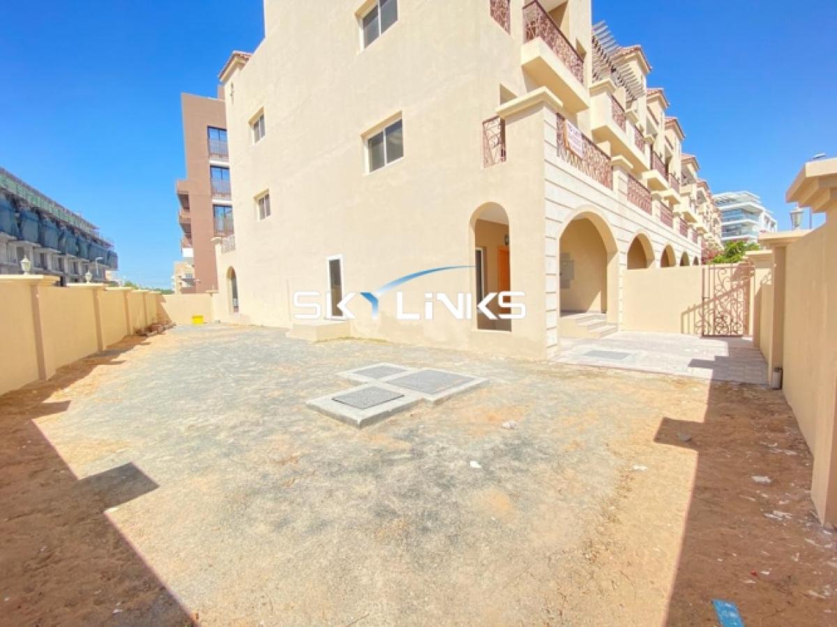 Picture of Villa For Rent in Jumeirah Village Circle (Jvc), Dubai, United Arab Emirates